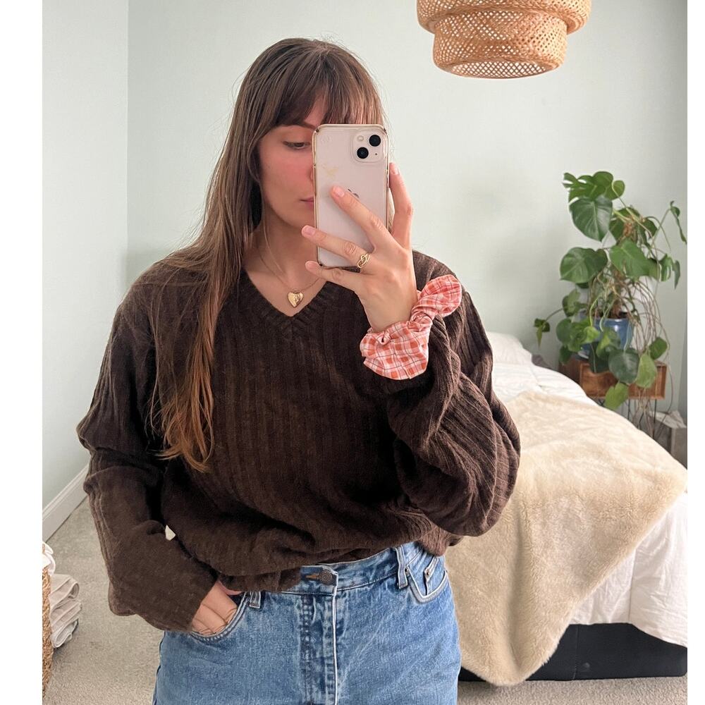 100% Lambswool Sweater